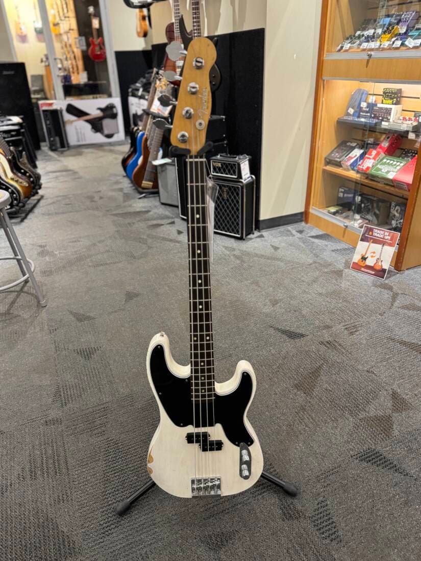 Fender - 013-8410-701