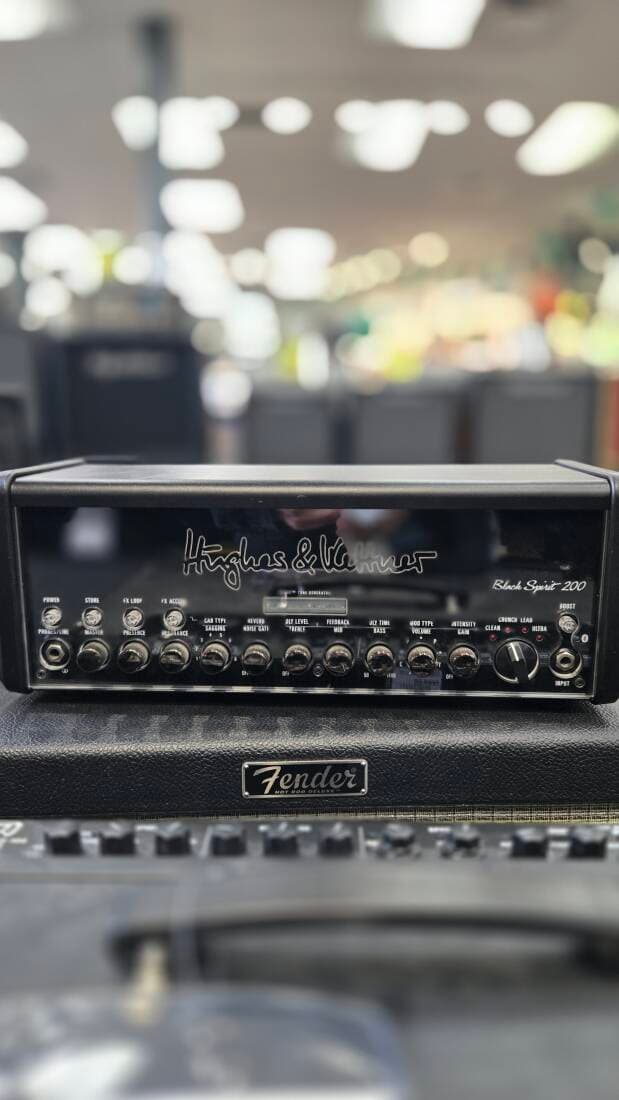 Hughes & Kettner Black Spirit 200 Guitar Head