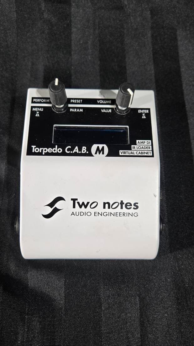 Two Notes - TORPEDO CAB M