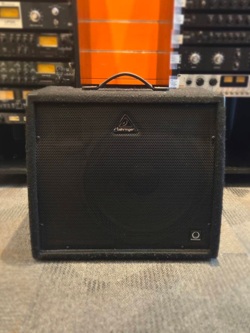 Behringer - KXD15