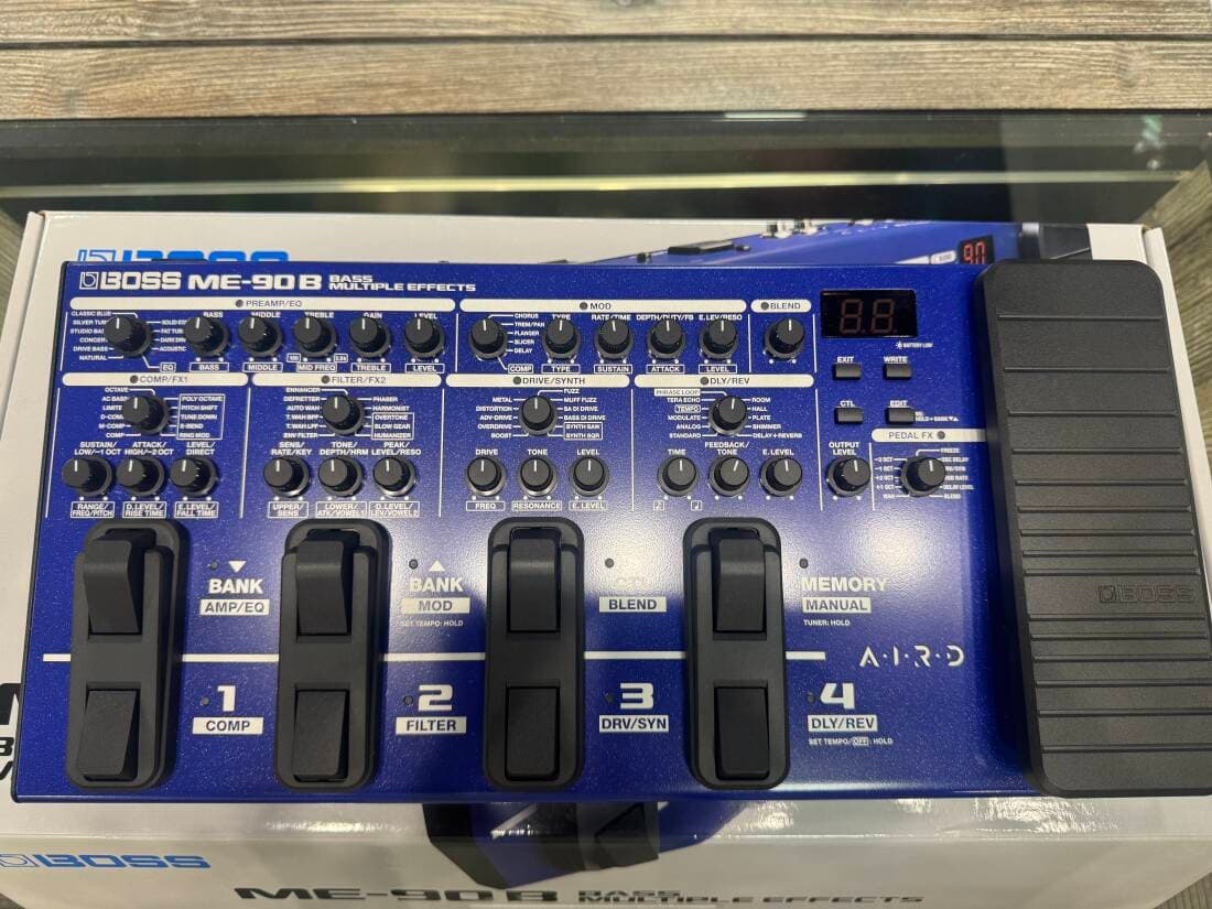 BOSS ME-90B Bass MultiFX