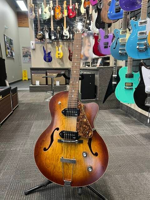 Godin Guitars - G50987