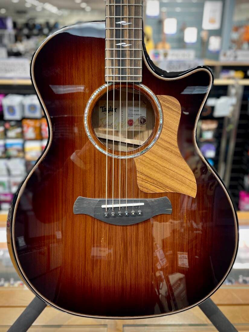 Taylor Guitars - 814ce Builder's Edition Honduran Rosewood/Sinker Redwood Acoustic-Electric Guitar with Case