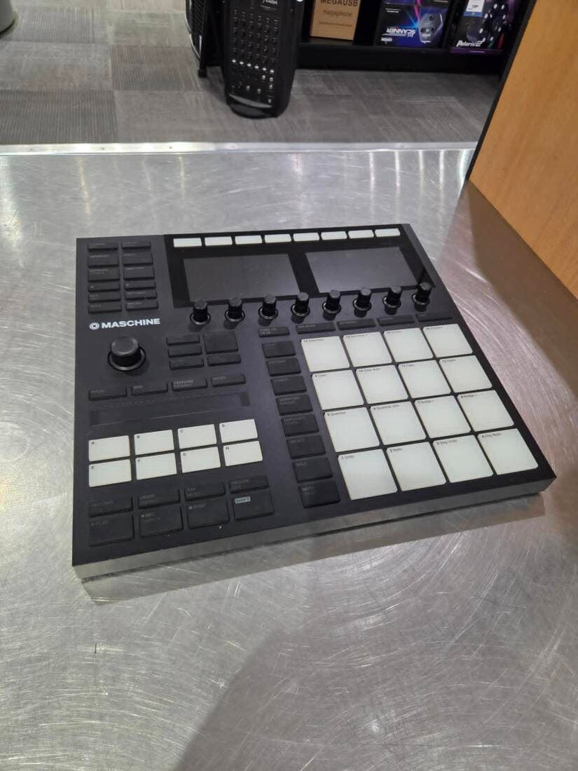Native Instruments - MASCHINE MK3