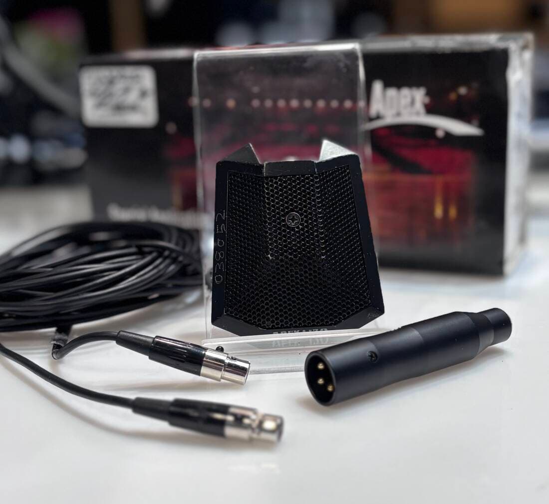 Compact Boundary Microphone