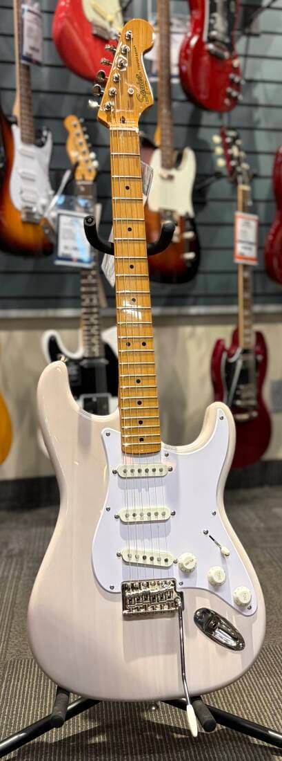 Classic Vibe '50s Stratocaster, Maple Fingerboard - White Blonde