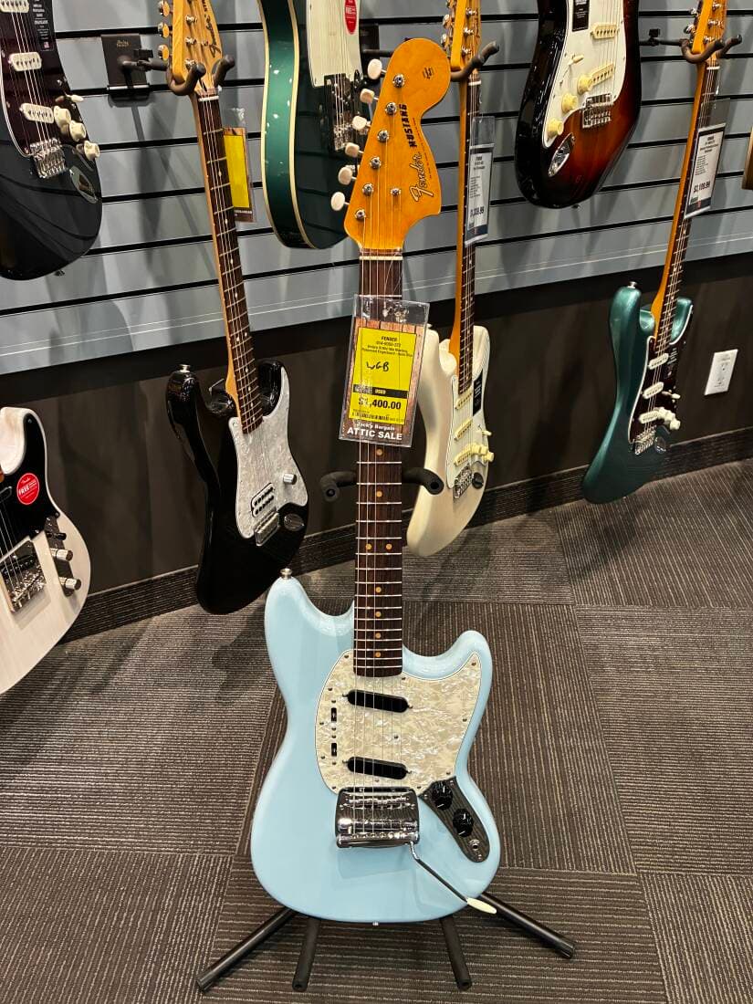 FENDER VINTERA III M60S MUSTANG RW SBL