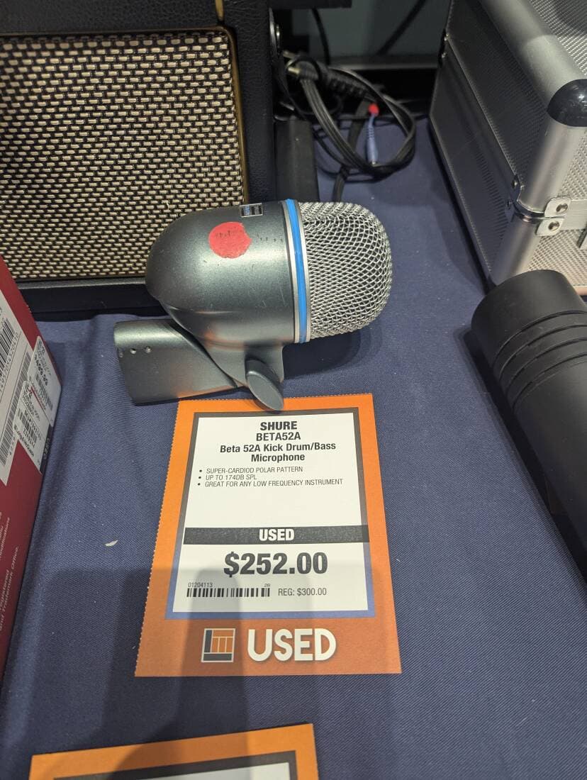 Shure - BETA52A