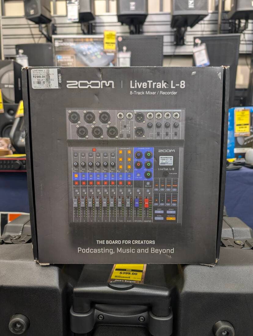 Zoom - LIVETRAK L-8