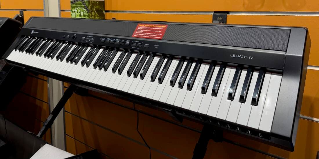 Williams Pianos - LEGATO IV