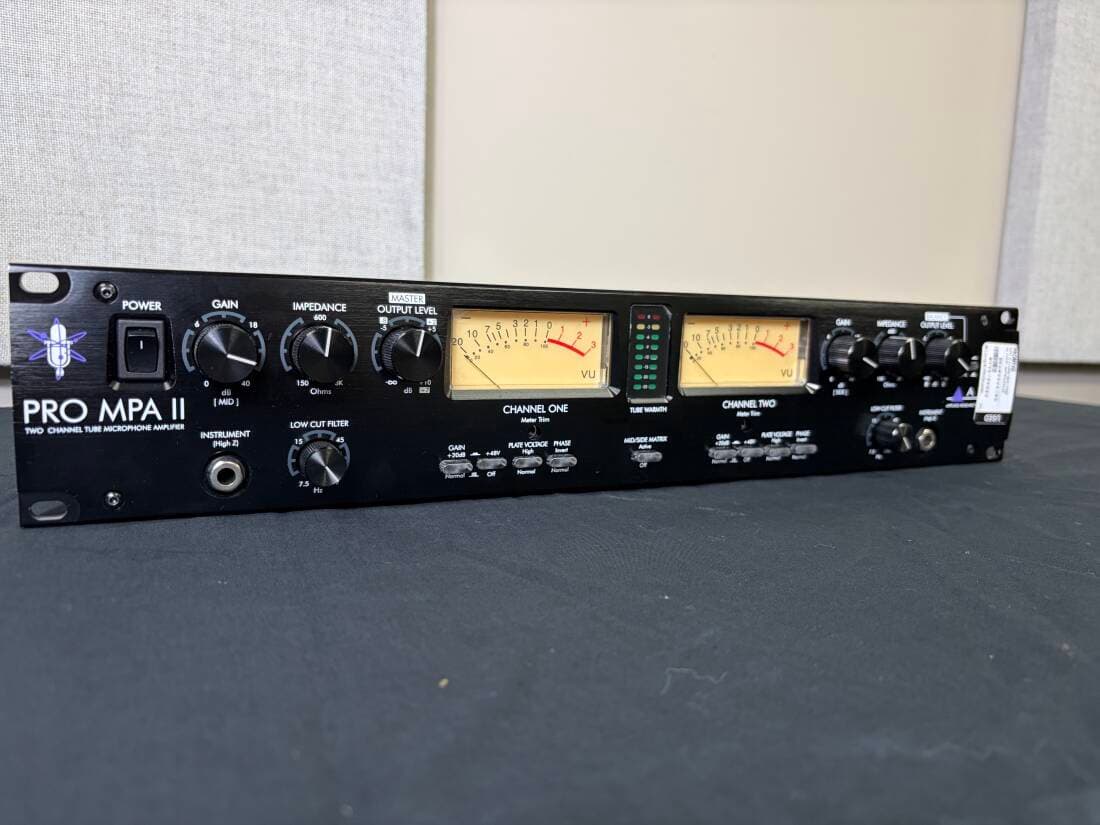ART Pro Audio - PROMPAII Mic Preamp