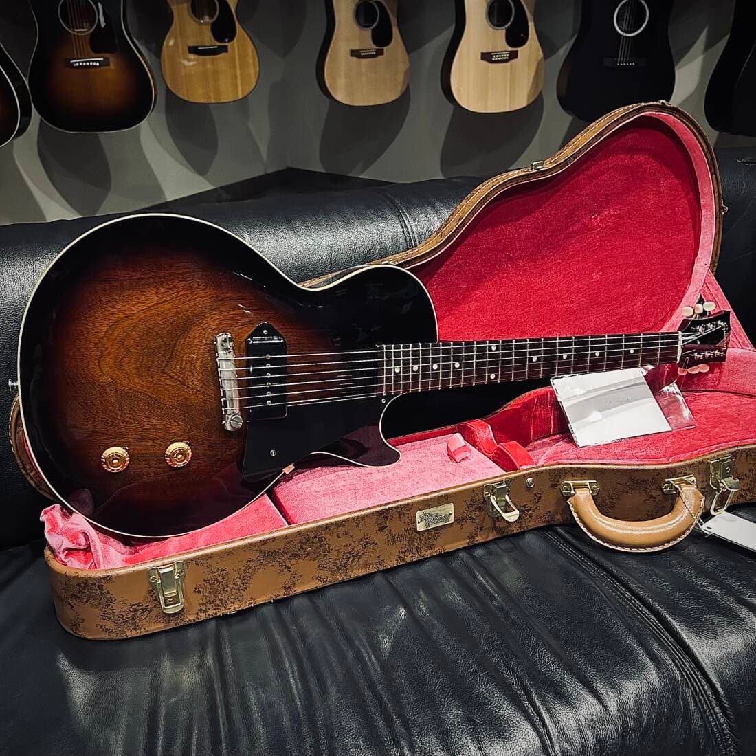 GIBSON 1954 LP STD MAHOG TOP 1PU VOS-BRST