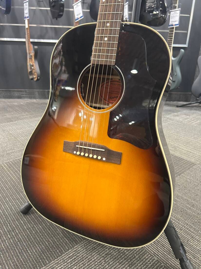 EPIPHONE SLASH J-45 O/F-NOVEMBER BURST