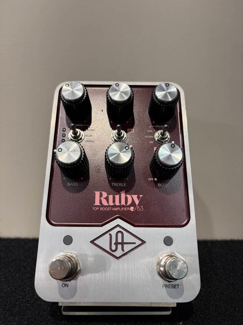 UAFX Ruby '63 Top Boost Amplifier Pedal