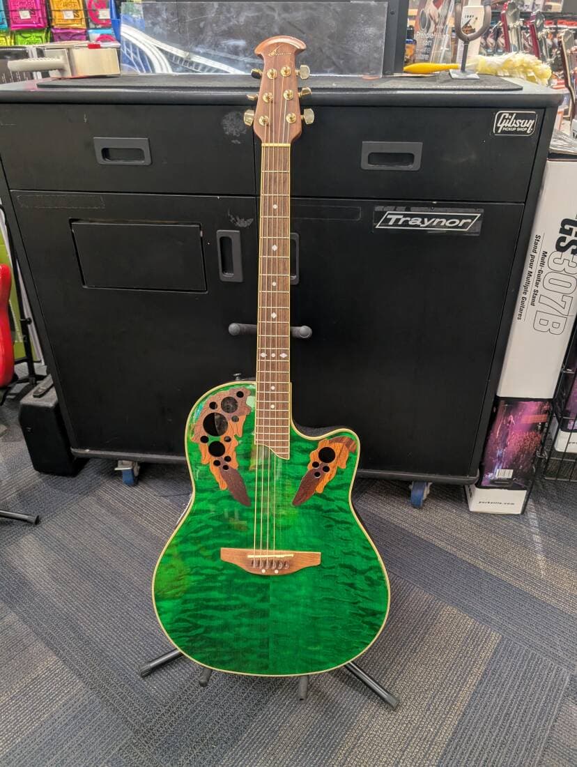 Ovation CS247 (S/N 601946)