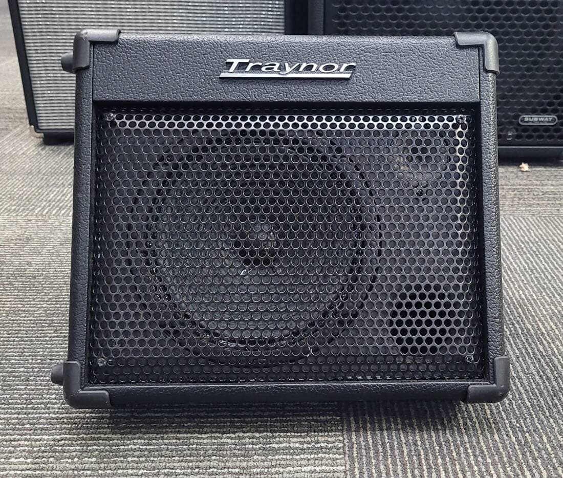 Traynor Travelmate Battery Amp - TVM15