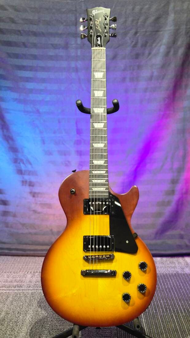 Gibson - Limited Edition Les Paul Studio Modern Electric Guitar - Satin Iced Tea Burst