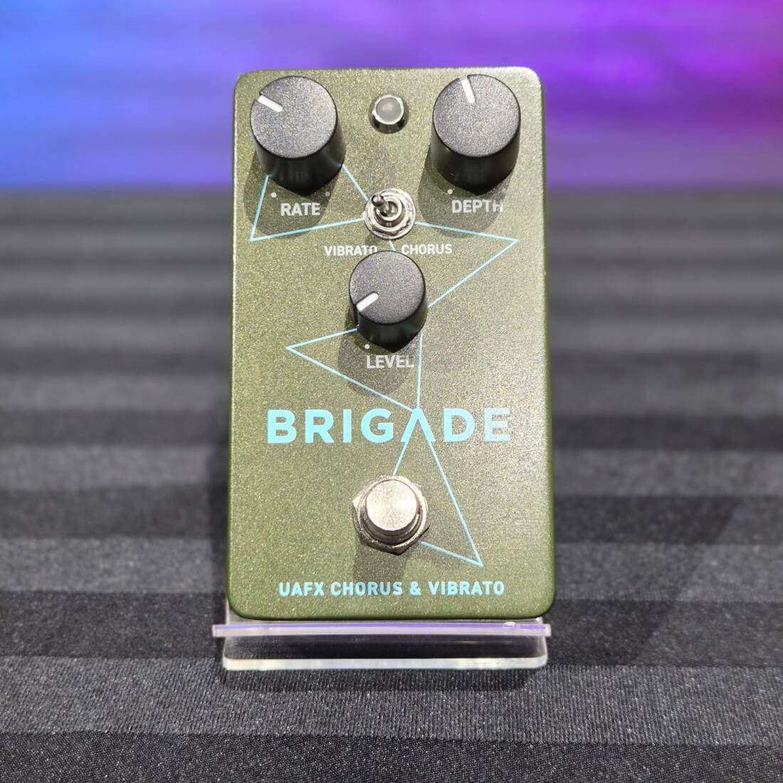 Universal Audio - P�dale de chorus et de vibrato UAFX Brigade