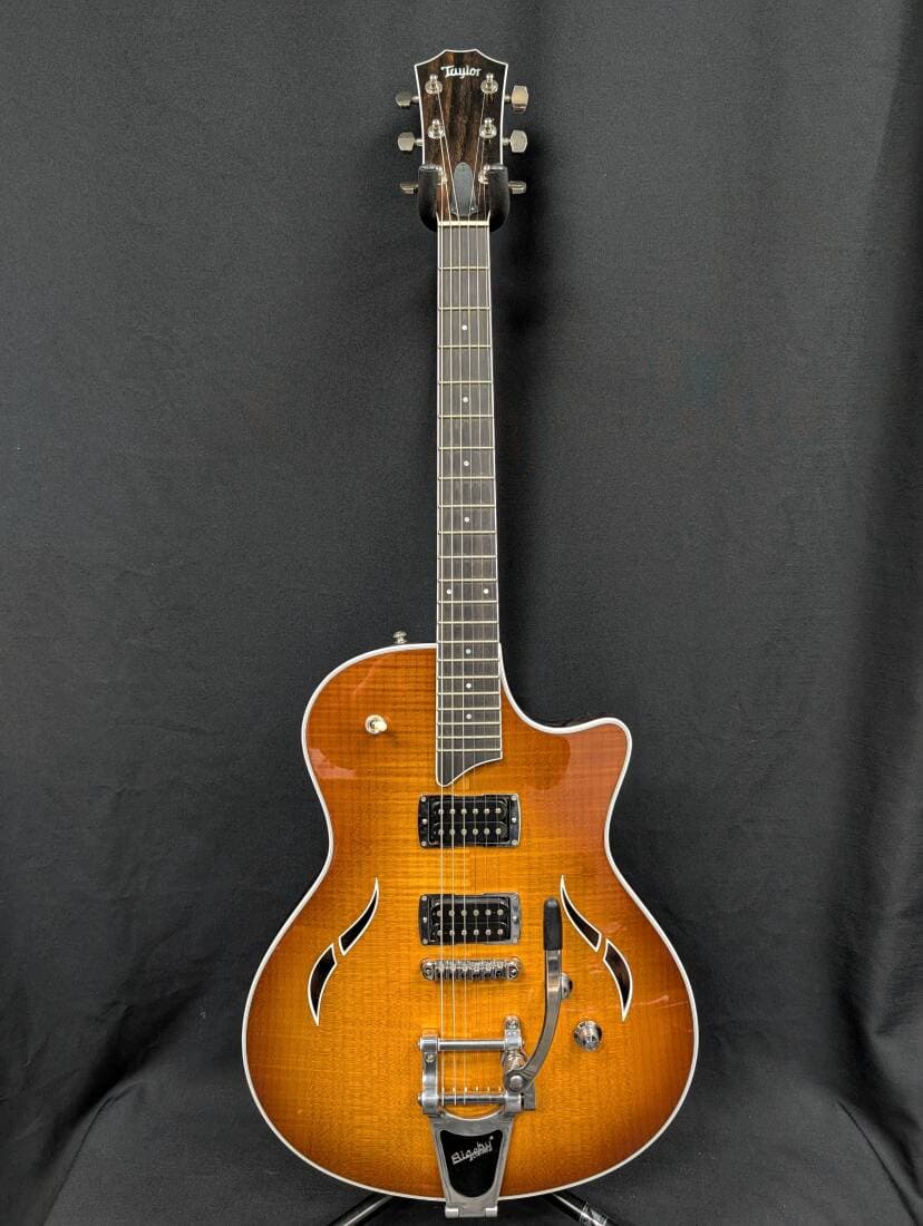 Taylor T3 w/ bigsby - Honey Sunburst
