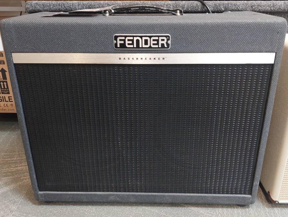 Fender - Bassbreaker 18/30W 2x12 Tube Combo Amp