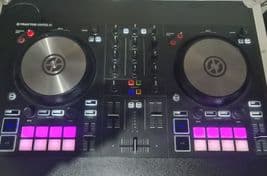 Control Traktor Kontrol S2 MK3