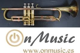 Getzen Super Deluxe Lacquered Bb Trumpet