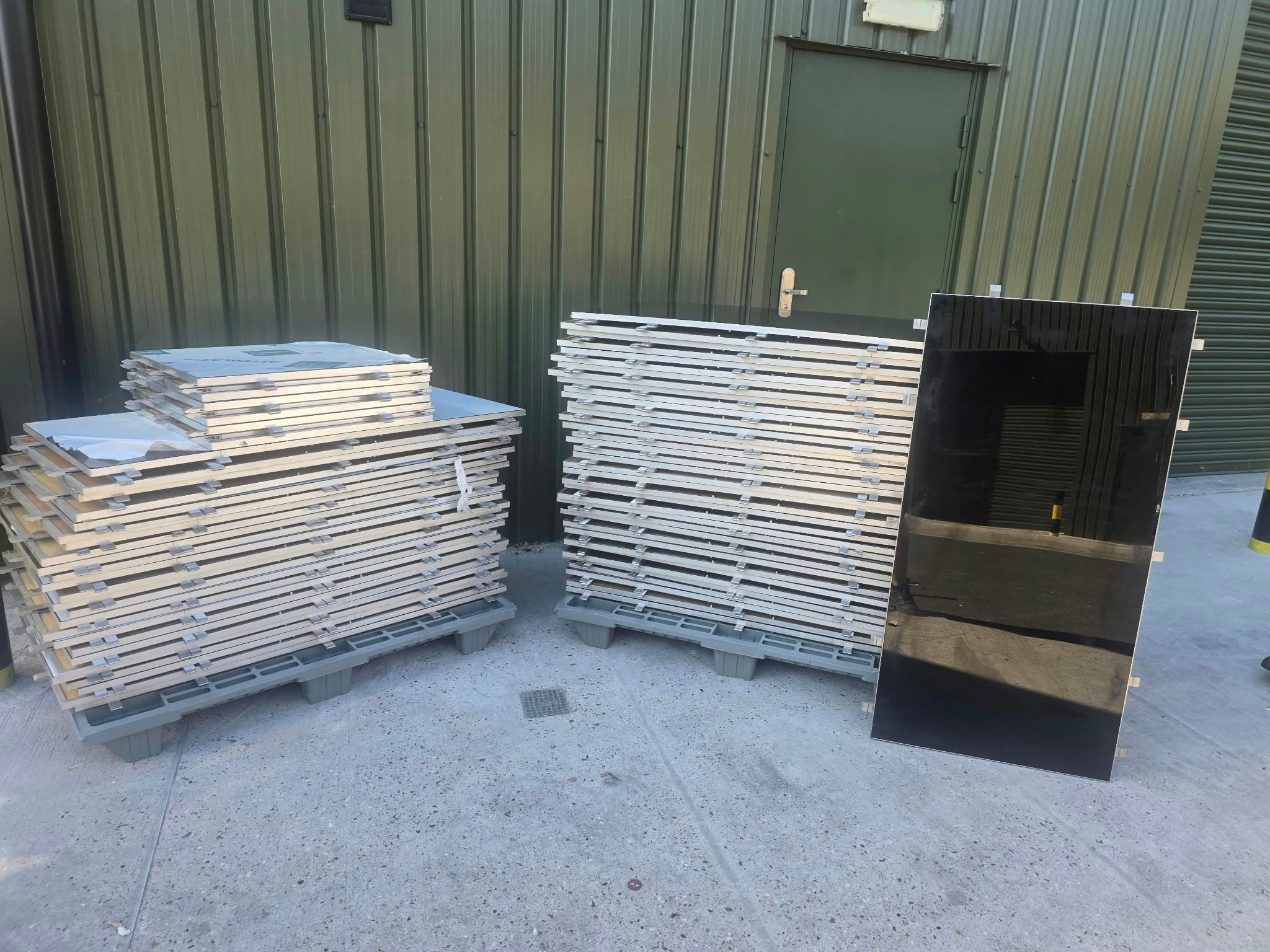 Portable Floor Makers Panels Job Lot - Hertfordshire