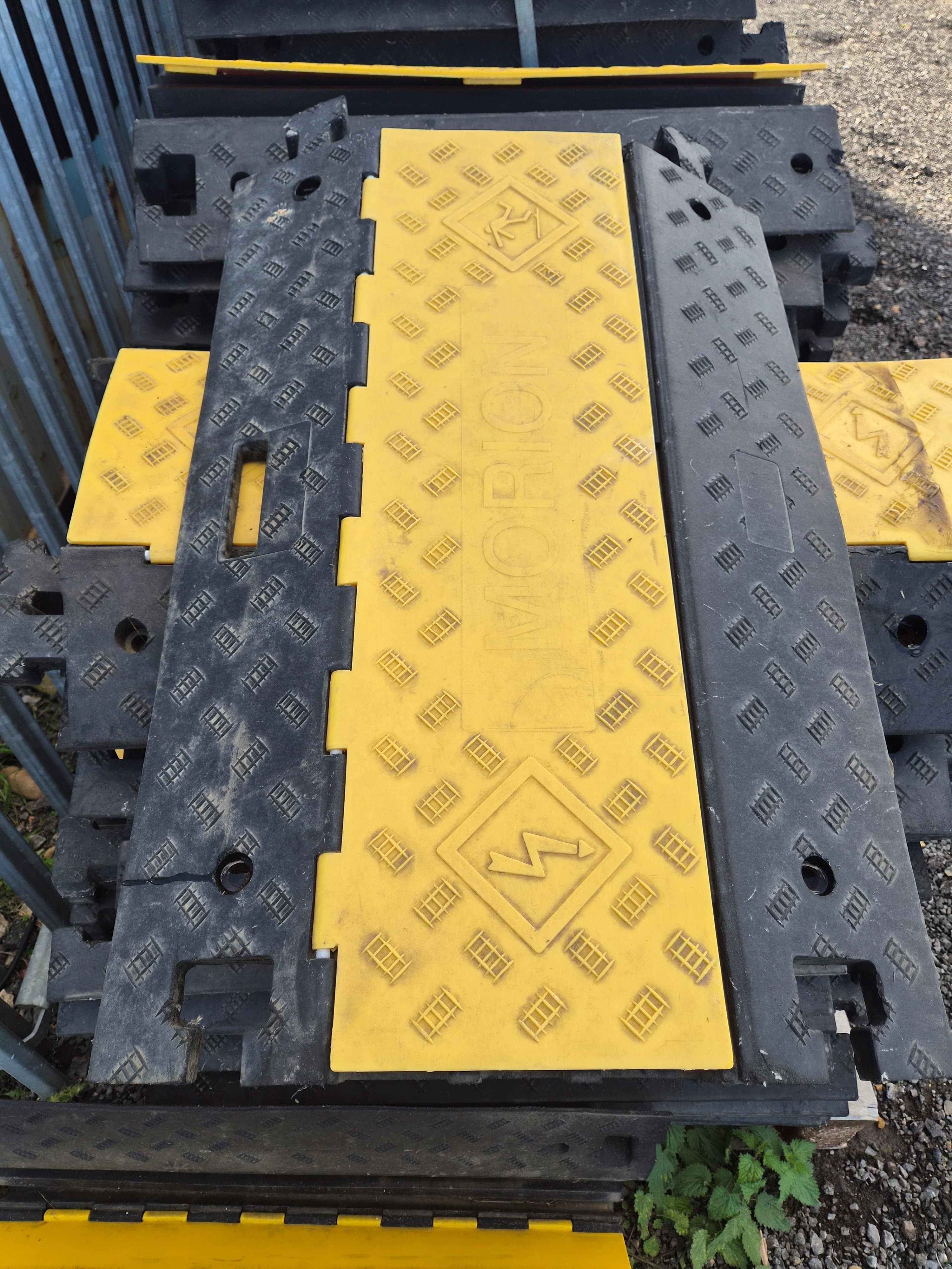 200x Heavy Duty Rubber Cable Ramp 3 Channel - Bedfordshire