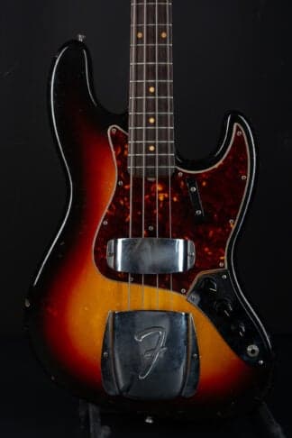 1962 Fender Jazz Bass – Sunburst
