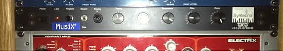 Synthesizer, Syntecno Teebee t303