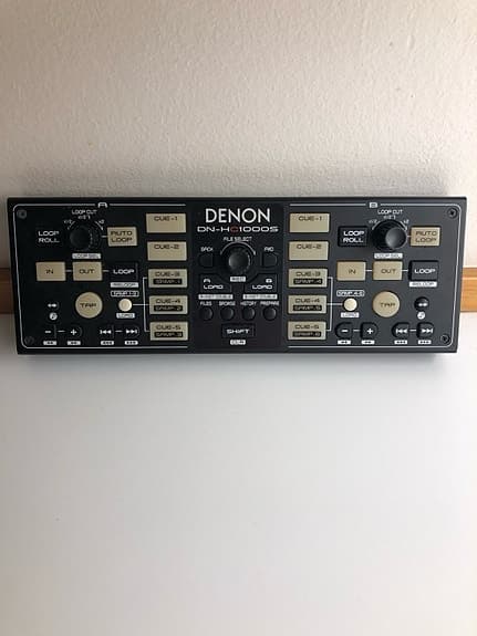 Denon Dn-Hc1000s Serato dj pro midi controller.