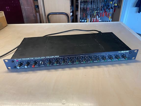 Parametric EQ , TC Electronic 1140
