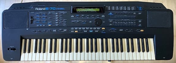 Synthesizer, Roland E-70