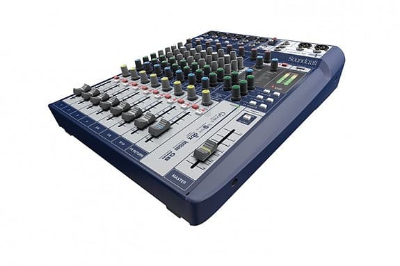 Soundcraft Signature 10