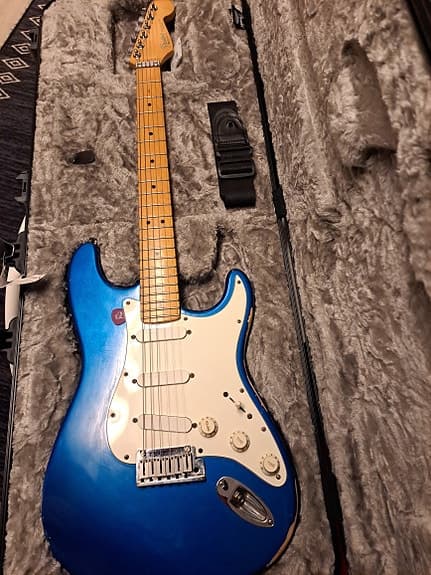 Fender stratocaster Elite Plus