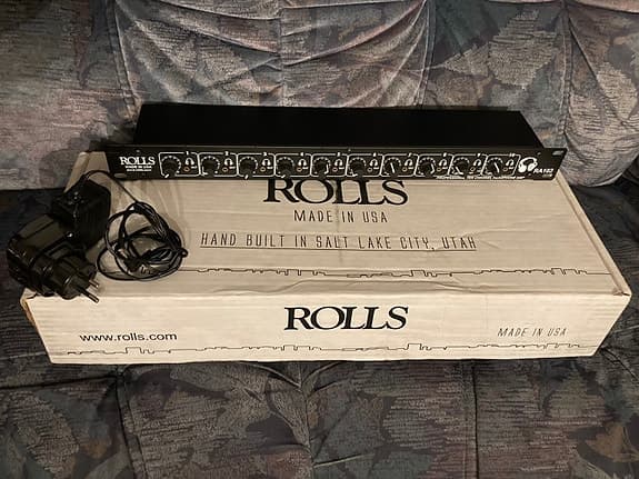 NY Rolls RA102 hodetelefonforsterker