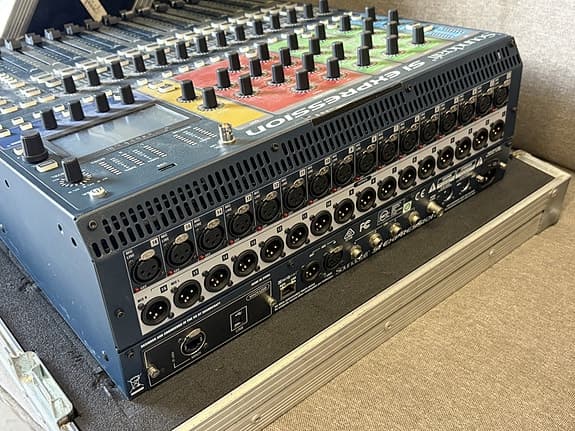 Soundcraft Si Expression +/- digitalmikser inkl. stagebox 32R