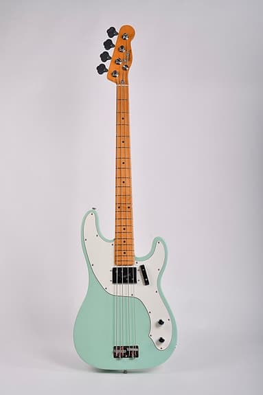 2023 Fender Vintera II Telecaster Bass