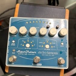 Electro-Harmonix Super Pulsar Stereo Tap Tremolo