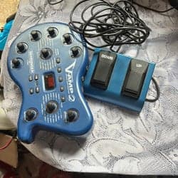 Behringer V-AMP 2 Virtual Amp System med fotpedal