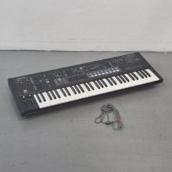 Keyboard - AKAI professional AX60