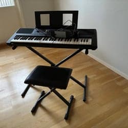 Yamaha PSR-E373 digitalpiano