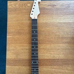 Gitarr hals stratocaster inspirerad