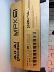 AKAI MPK61 USB/MIDI Keyboard Controller