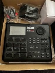 Akai Professional XR20 Beat Production Center