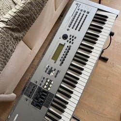 Yamaha Motif 6 Synthesizer
