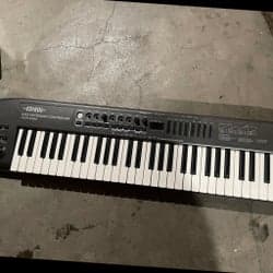EDIROL MIDI KEYBOARD CONTROLLER PCR-M80