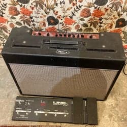 Line 6 Flextone XL Gitarrförstärkare med Line 6 Floor Board