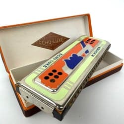 Äldre munspel M . HOHNER ECHO LUXE