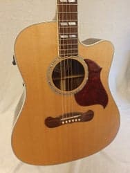 Gibson Deluxe Studio EC Proffsig Electro Acoustic Gitarr inkl.fodral